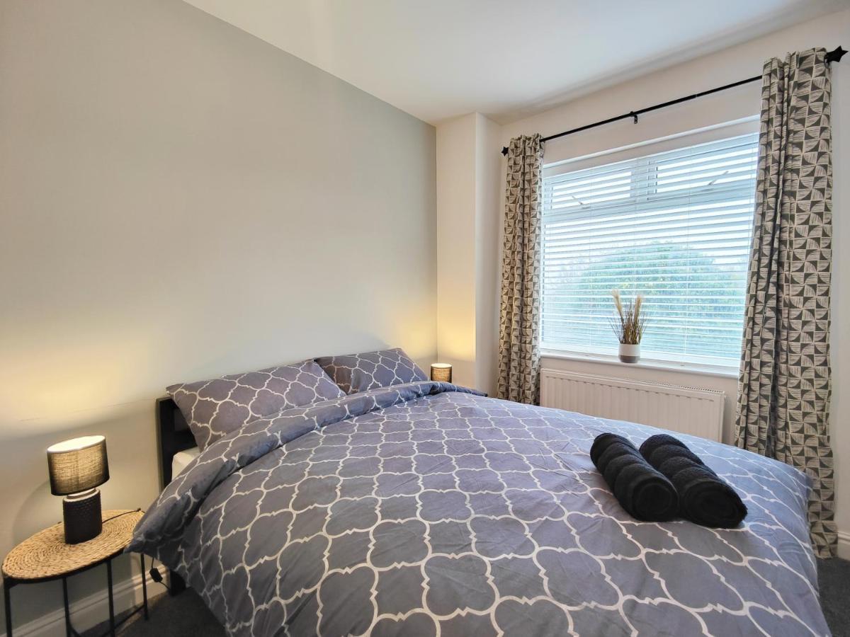 Stott House - Bright Spacious Townhouse 15 Minutes To Central Manchester With Free Parking Villa Екстериор снимка